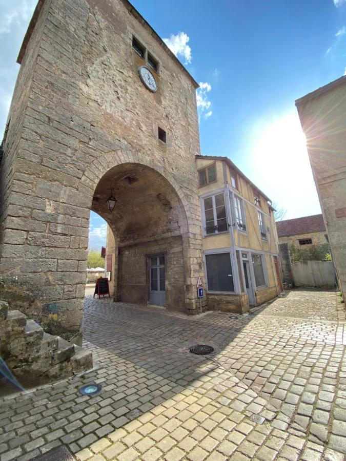 Logement Entier - L'Appart Des Anges 1 Noyers-sur-Serein Exterior photo